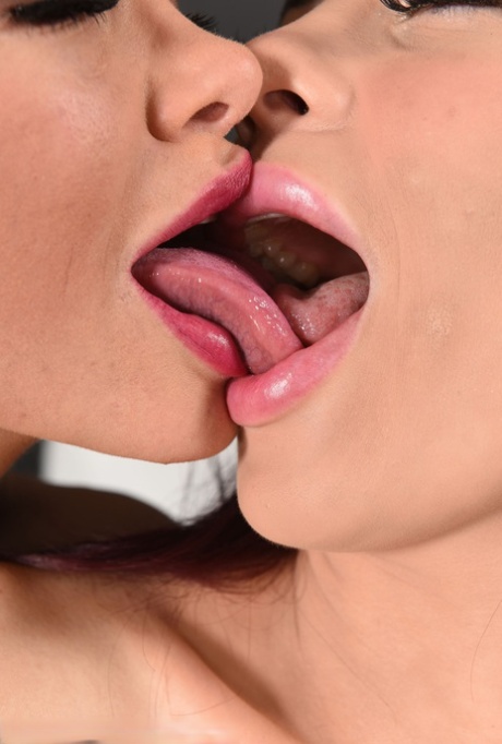Lesbian kissing